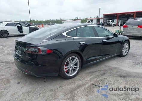 2015 Tesla Model S 85D/P85D из США, поврежденный, VIN 5YJSA1E43FF119971
